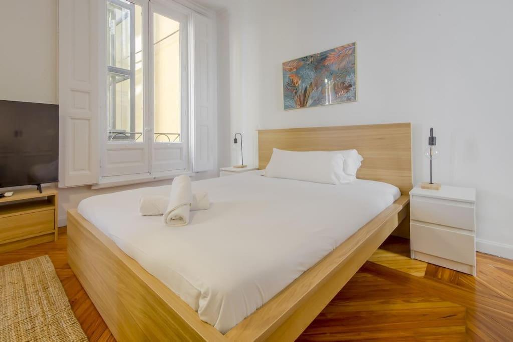 Petite E Chic Loft Para 3 En El Corazon De Madrid Extérieur photo
