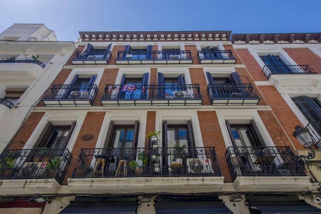 Petite E Chic Loft Para 3 En El Corazon De Madrid Extérieur photo